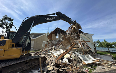 Dynamic Excavating Septic backhoe back hoe Maintenance Drainage septic installs